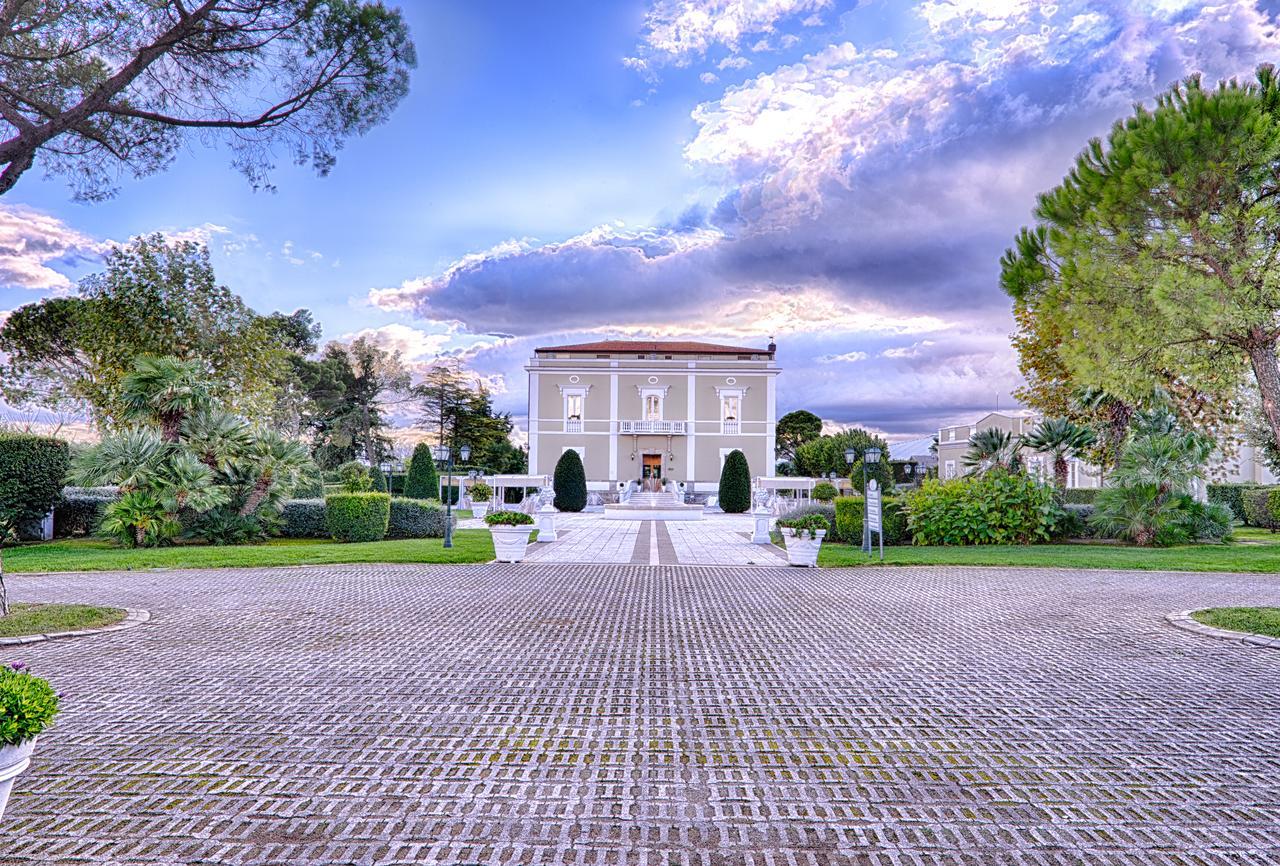 Tenuta La Cavallerizza Gravina in Puglia Exterior photo